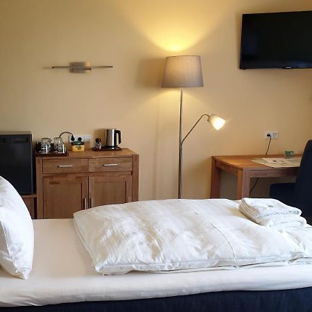 Bed And Breakfast Am Hoehenweg Warstein Exterior photo