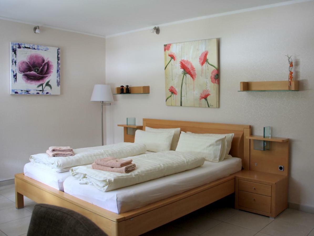 Bed And Breakfast Am Hoehenweg Warstein Exterior photo